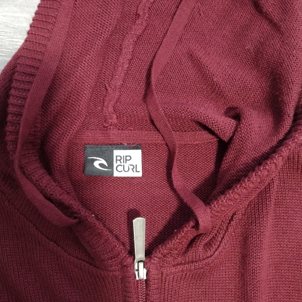 Men's Burgundy stripped sweater